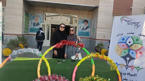 المپیاد ورزشی در مدرسه هوشیار ناحیه یک مشهد