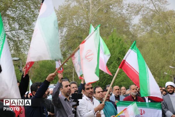 کادر سلامت مشهد خواستار توقف حملات به مراکز علمی شد