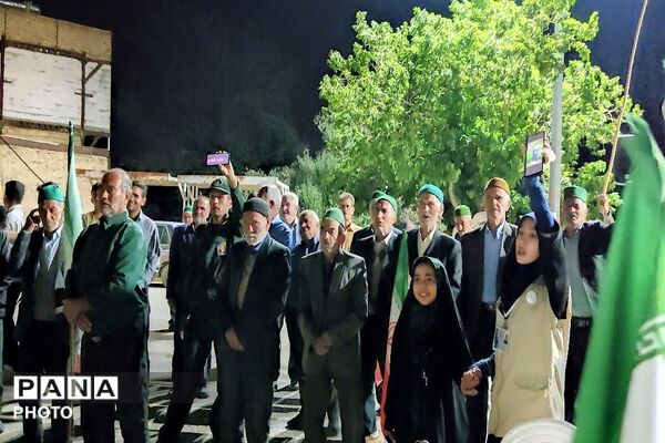 تداوم اجتماعات خیابانی در نیشابور