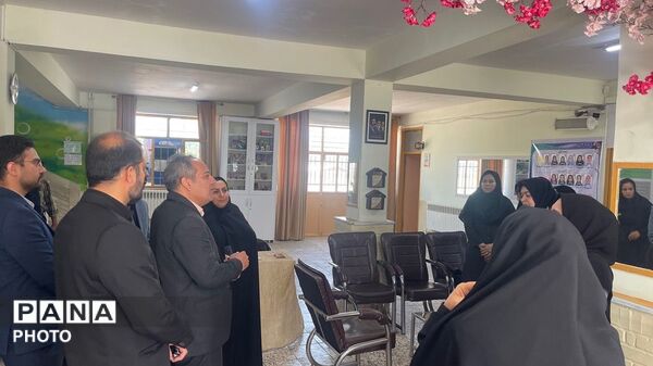 دبستان پنجم مهر میزبان طرح ابتکاری شمسا