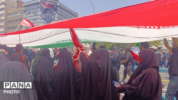 رستاخیز تاریخی لثارات خامنه ای در تهران