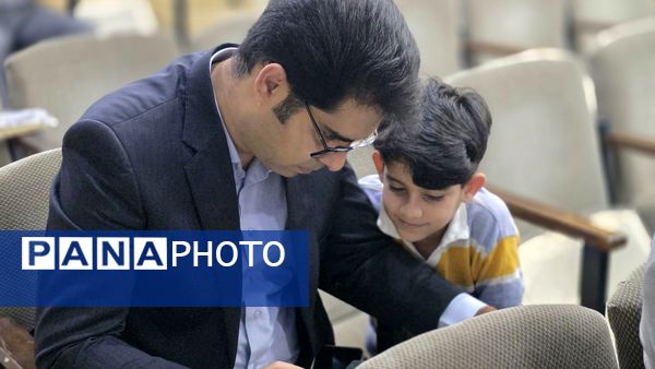 جلسه فصلی مدیران دوره دوم متوسطه قائمشهر