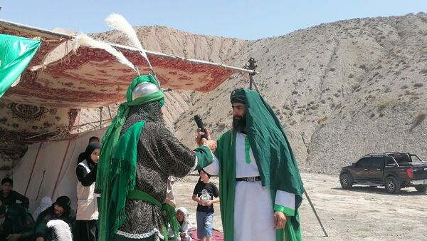 مراسم تعزیه خوانی در روز اربعین حسینی در شهر بار