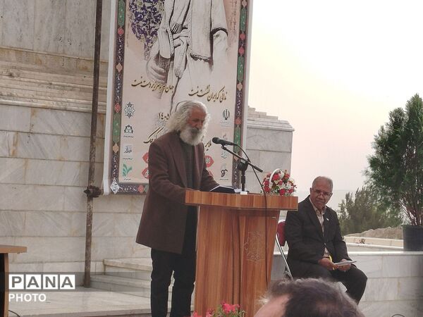 مینی‌ورلد ملایر میزبان ادیبان همدان، ملایر، نهاوند و تویسرکان 
