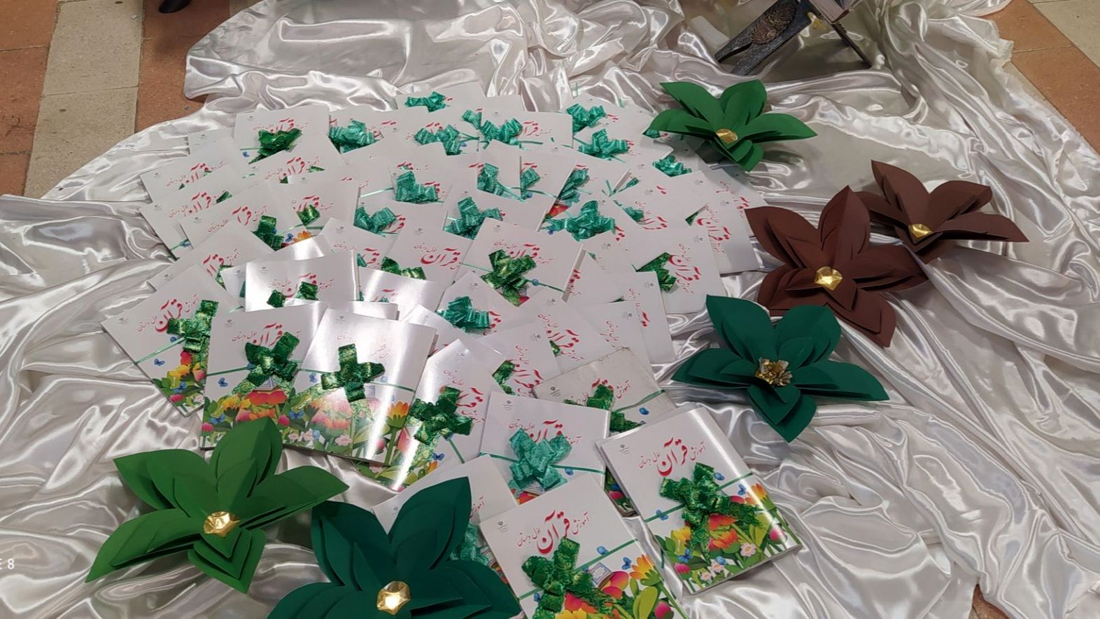 آشنایی با قرآن، آغاز مسیر روشن زندگی دانش‌آموزان است