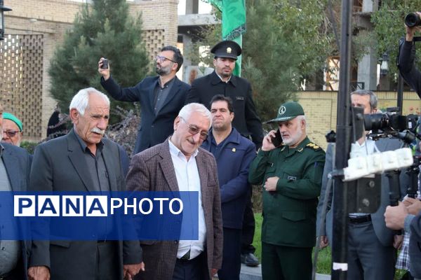 استقبال باشکوه مجاوران امام مهربانی‌ها از میهمانان بیست و دومین اجلاسیه بین‌المللی پیرغلامان حسینی در مشهد