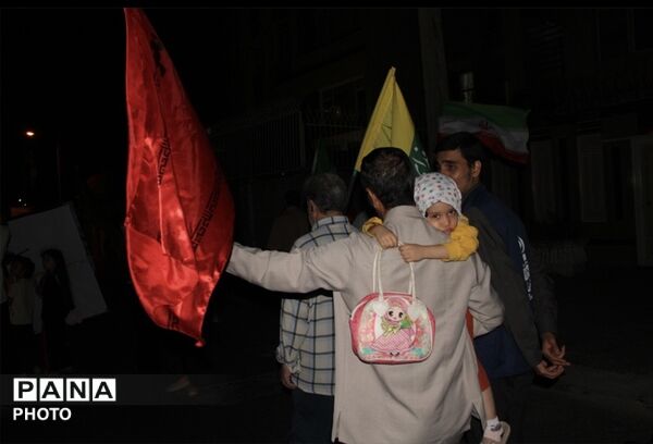 از ندای «الله‌اکبر» تا فریاد وفاداری در فلکه سوم خزانه، یک‌صدا علیه ضد ولایت فقیه