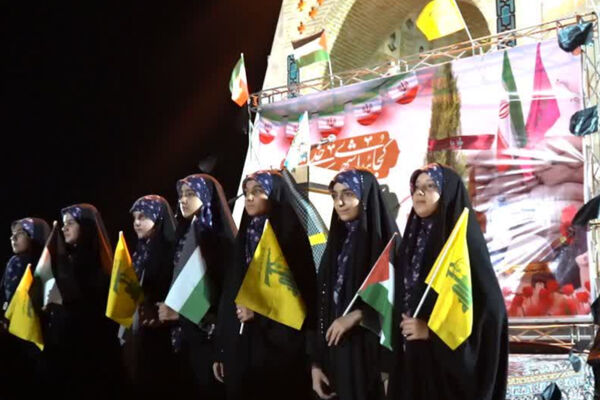 برگزاری یادواره شهدای گمنام در شیراز
