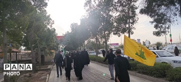 خروش حماسی مردم انقلابی بندرعباس در تجدید میثاق با رهبر جدید انقلاب اسلامی