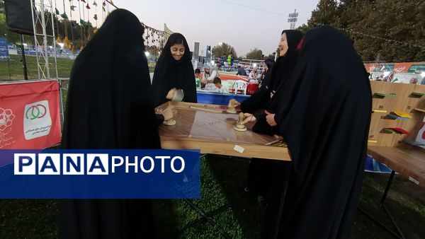 تدارک بازی‌های فکری در افتتاحیه سومین جشنواره خانواده ورزش در بوستان ملت مشهد