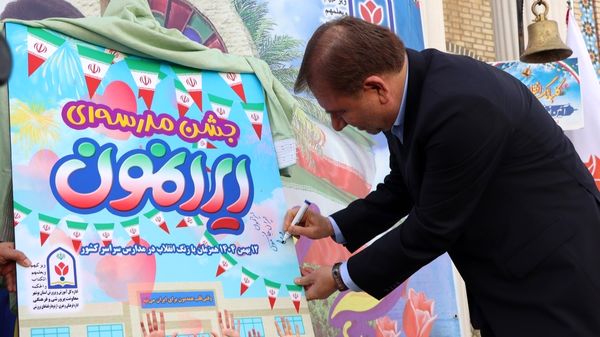 صبحی که مدرسه، حال‌وهوای انقلاب گرفت

