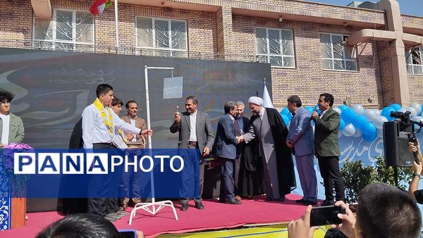  جشن جوانه‌ها در دبیرستان پسرانه متوسطه اول میرزا حسن افشار ناحیه 7 مشهد