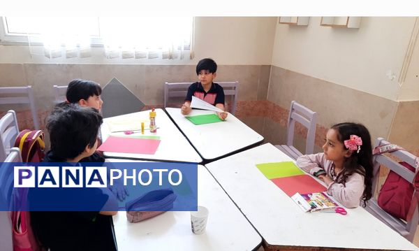 هم‌نشینی اعضای مراکز کانون پرورش فکری کودکان و نوجوانان در مشهد