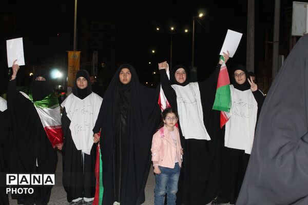 حرکت دسته عزاداری در شهرستان نیشابور