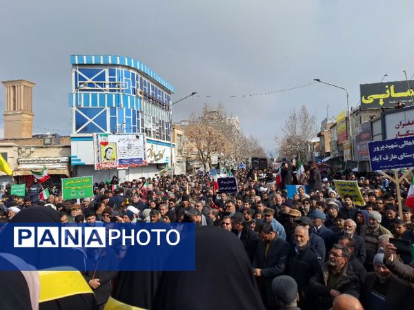 حماسه حضور مردم کاشمر در ۲۲ بهمن از قاب پانا