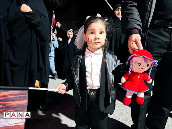 جلوه هایی از حضور باشکوه مردم آشخانه در راهپیمایی