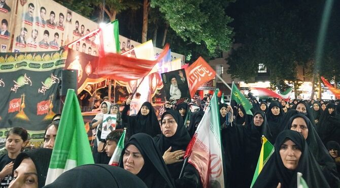 محرمِ بی‌ماه؛ وقتی اشکِ عزاداری با سوگِ رهبر یکی می‌شود