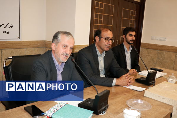 هم‌اندیشی برای ارتقای کیفیت آموزشی در مدارس متوسطه دوم