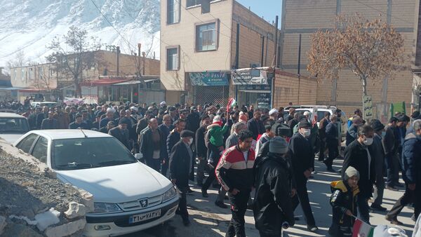 حضور پرشکوه مردم حماسه ساز بن در راهپپیمایی ۲۲ بهمن