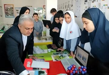  نمایشگاه دستاوردهای پژوهشی و فناوری‌ در استان البرز برپا شد