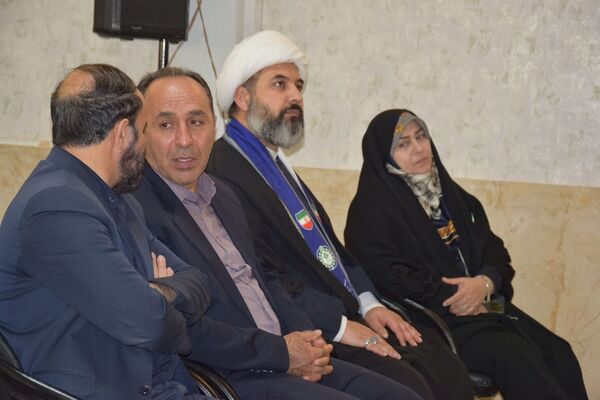آیین متمرکز استانی انتخابات شورای دانش‌آموزی در دبیرستان شاهد شهید کلانتری ناحیه 1 کرج 