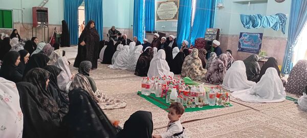 بازدید امام جمعه خلیل آباد از معتکفین مسجد جامع روستای نقاب