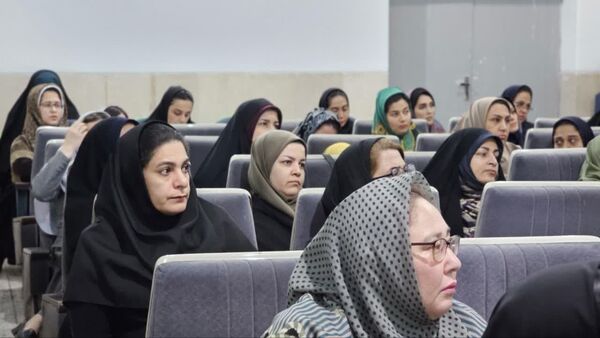 پیشتازان مدارس غیردولتی غرب گلستان در مسیر رشد و مهارت‌آموزی