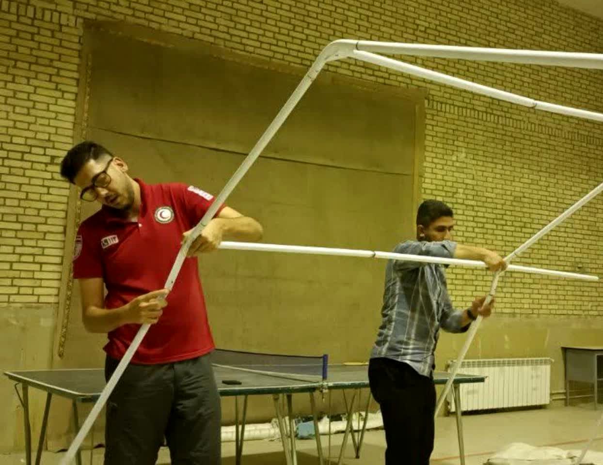 دوره آموزشی مخاطرات با محوریت اسکان اضطراری در خانه هلال فرادنبه شهرستان بروجن برگزار شد