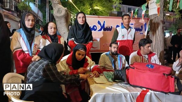 حضور میدانی نیروهای امدادی جمعیت هلال‌احمر شهرستان فارسان در تجمعات