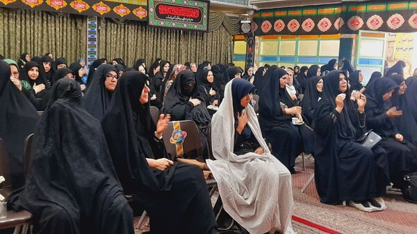 مراسم اربعین حسینی ویژه بانوان در مسجد جامع‌ رجایی‌شهرکرج