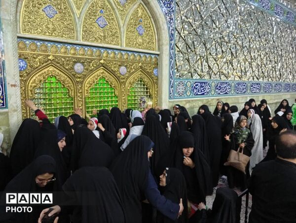 همخوانی سرود «باید برخاست» در قم