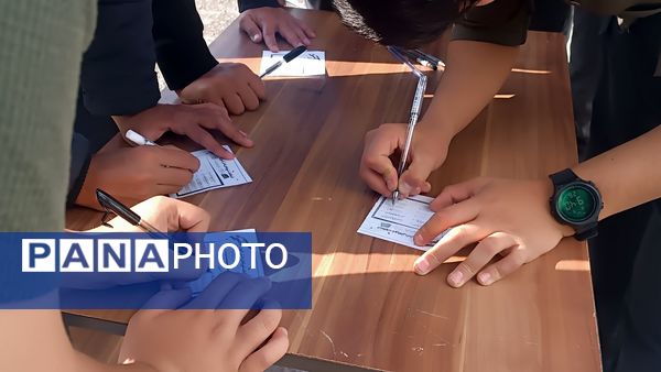 انتخابات شورای دانش‌آموزی در دبیرستان شاهد ابوذر غفاری