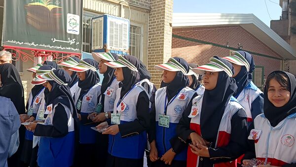 افتتاحیه طرح آهن یاری در دبیرستان کوثر فرهنگیان