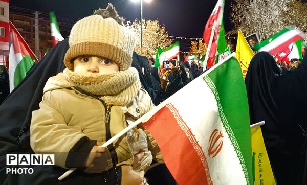 هر شب، حماسه‌ای از جنسِ اتحاد در میدان شهدا