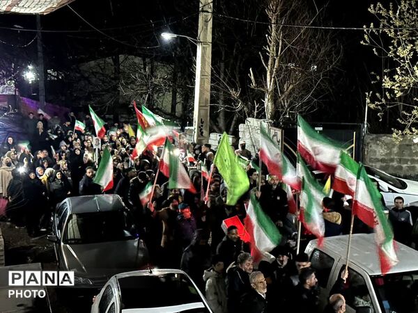 میثاق دوباره مردم روستای تکیه سپهسالار بخش آسارا با رهبر انقلاب