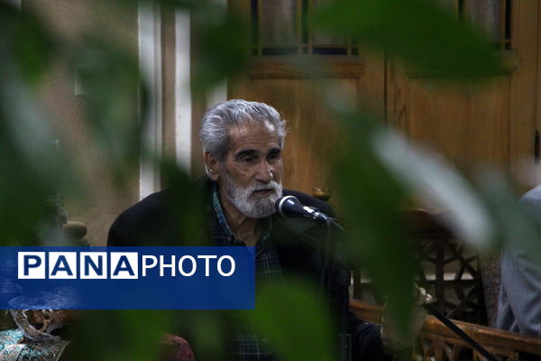 شب یلدا شاعرانه در خانه شعر و ادب شهرداری یزد