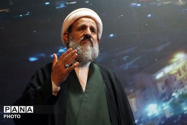 حال و هوای متفاوت قرچک در شب هشتاد و دوم