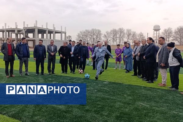 آیین افتتاحیه زمین ورزشی چمن مصنوعی اورین