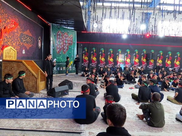 دوازدهمین سوگواره سراسری احلی من العسل در سالن نجابت شهرستان بجنورد