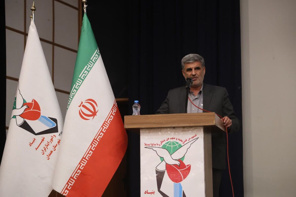 آزادگان پس از بازگشت به میهن، در خدمت جامعه و الگوی نسل جوان بودند