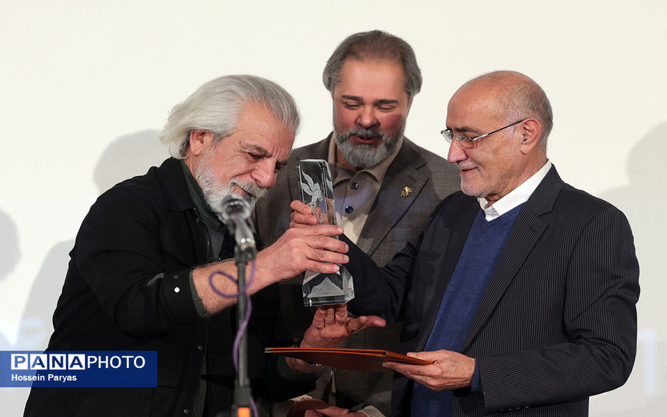 بزرگداشت منوچهر محمدی