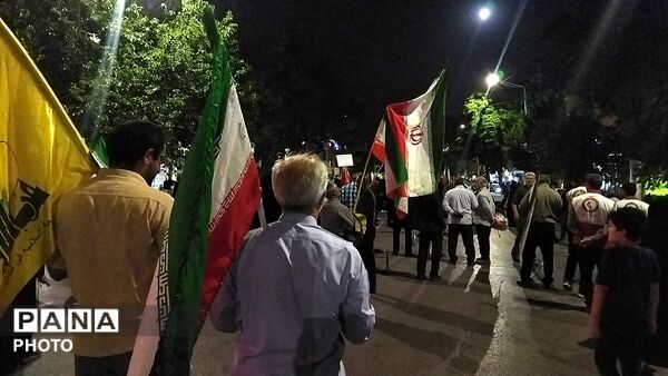 کافه گفتگو در نود و دومین  شب از اجتماعات مردمی 