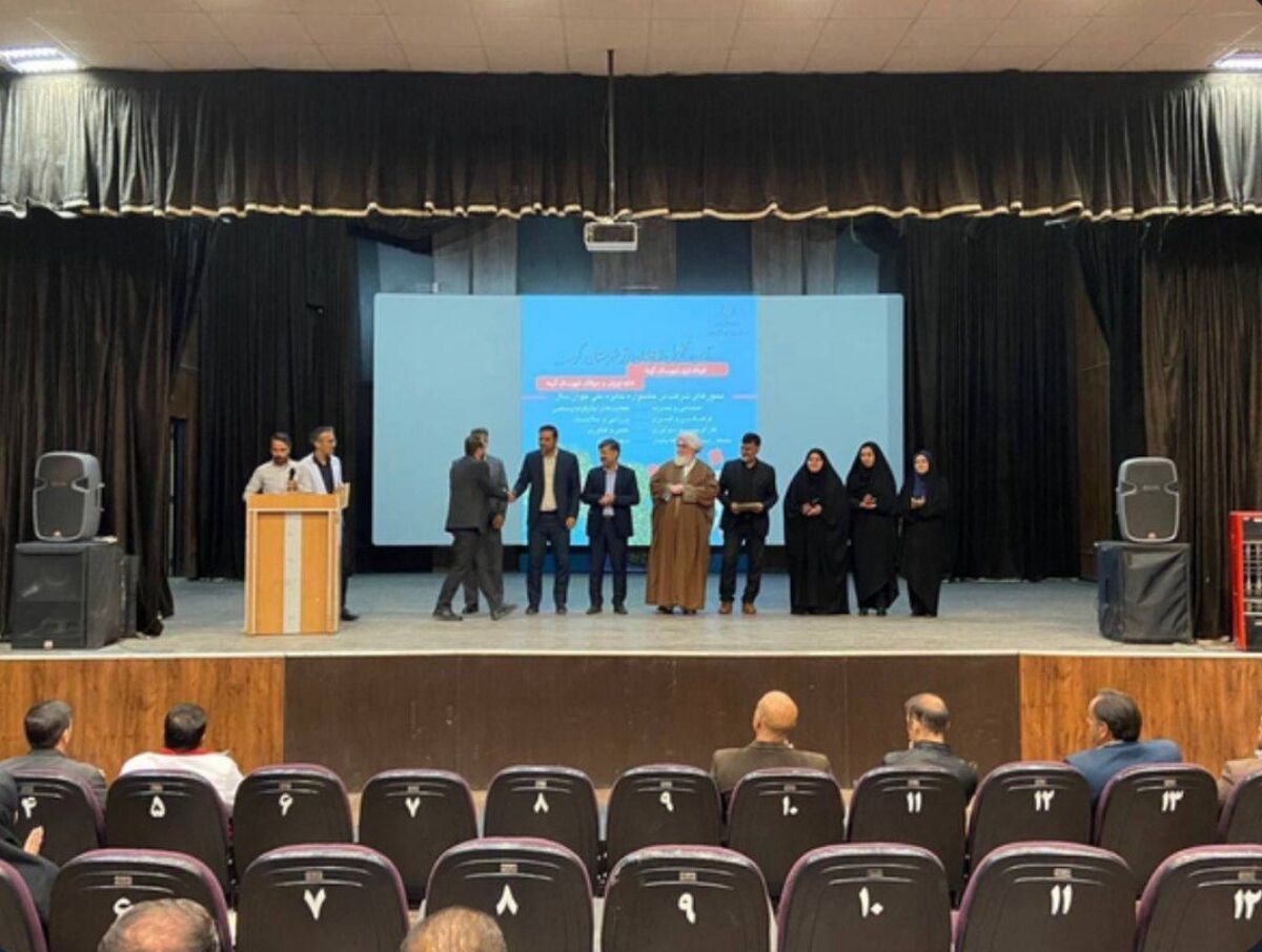 تجلیل از ۴۰ جوان برتر در این شهرستان