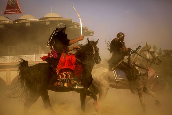 مراسم تعزیه‌خوانی در امامزاده شاه‌کرم اصفهان