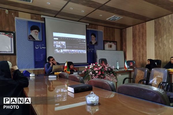 جلسه آموزشی و سازماندهی خبرنگاران نذیر کرمان در <a href=