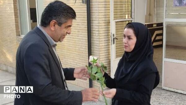 هفته دولت با تکریم کارکنان کیار