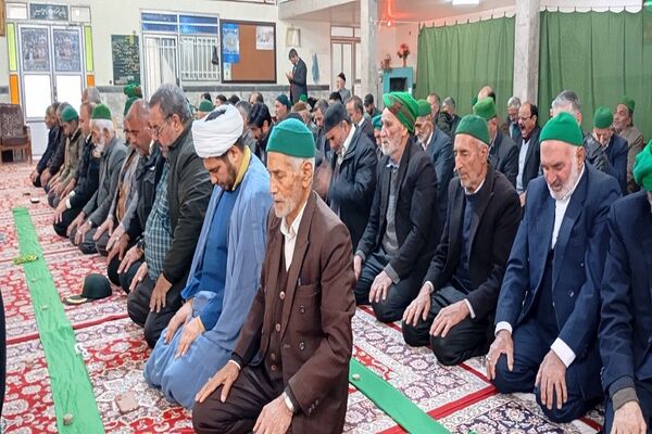 اقامه نماز جمعه در شهر بار نیشابور