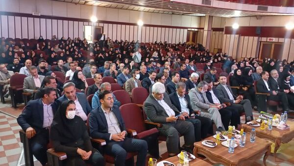 نشست هم‌اندیشی معاونین و مربیان پرورشی و مشاوران مدارس شیراز