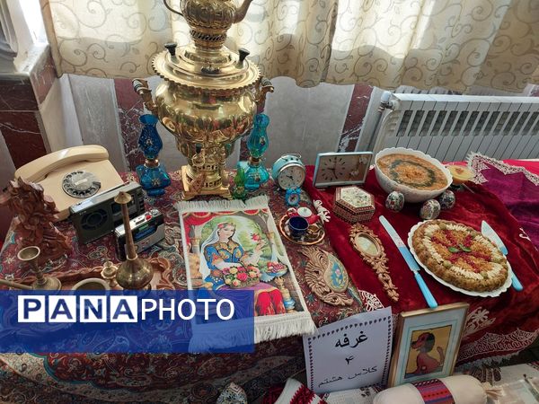 جشنواره غذا به‌مناسبت دهه فجر در دبیرستان معراج 