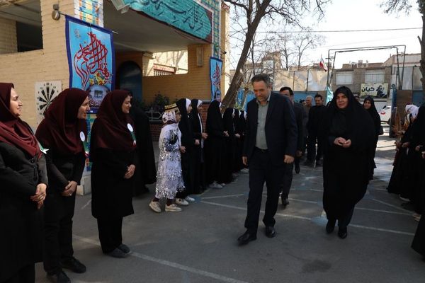 جستجوگران فردا